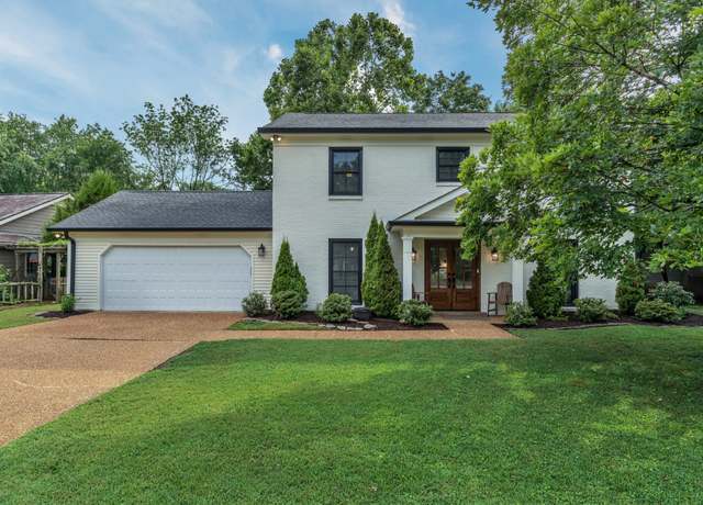 Property at 1017 Boxwood Dr, Franklin, TN 37069, 4 beds, 3.5 baths