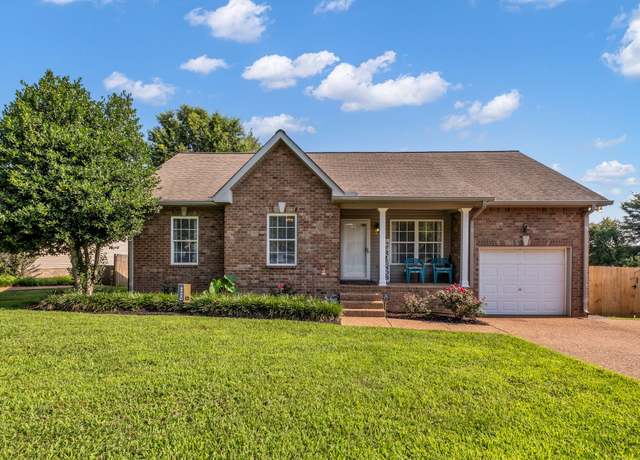 Property at 201 Christine Dr, Lebanon, TN 37087, 3 beds, 2 baths
