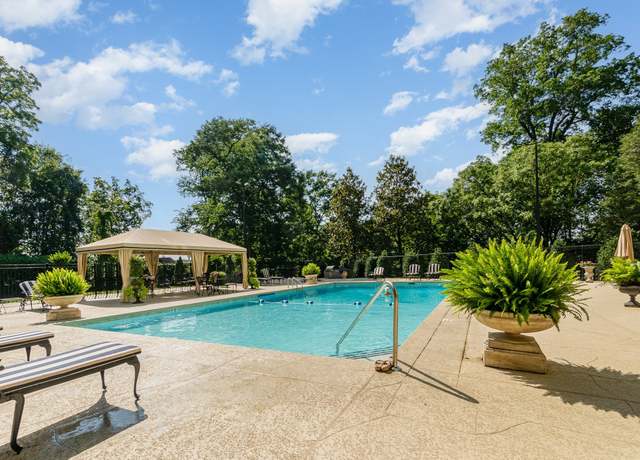Property at 4215 Harding Pike #607, Nashville, TN 37205, 1 bed, 1 bath