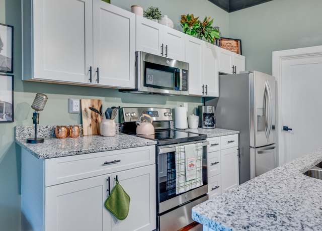 Property at 293 Plus Park Blvd #218, Nashville, TN 37217, 1 bed, 1 bath