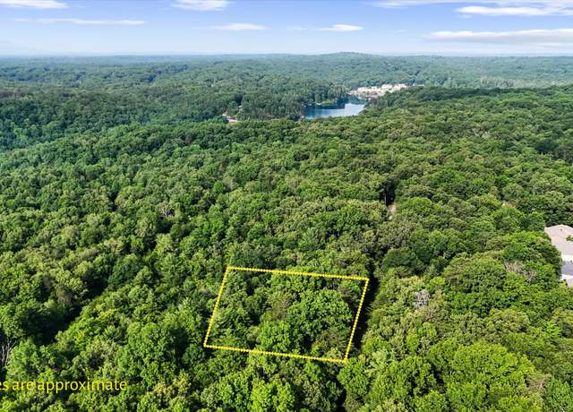 Property at 122 Banbury Ln, Crossville, TN 38558