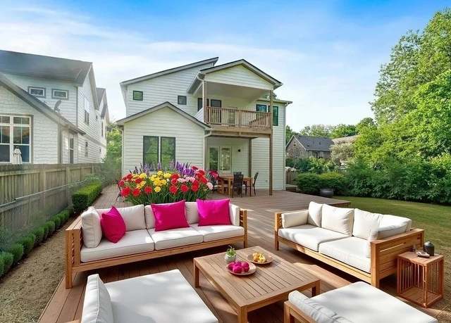 Property at 2426B Inga St, Nashville, TN 37206, 4 beds, 3 baths