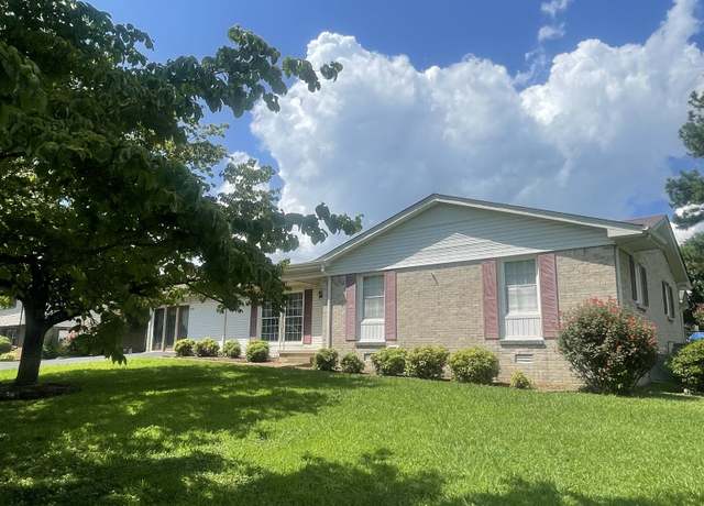 Property at 1710 Deer Hollow Dr, Lawrenceburg, TN 38464, 3 beds, 2 baths