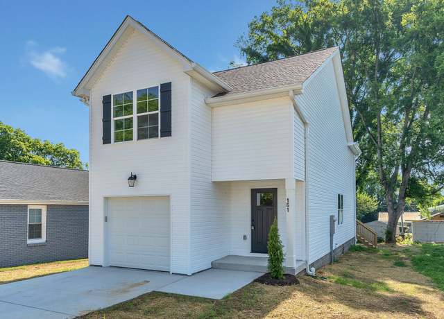 Property at 161 S Ford St, Gallatin, TN 37066, 3 beds, 2.5 baths