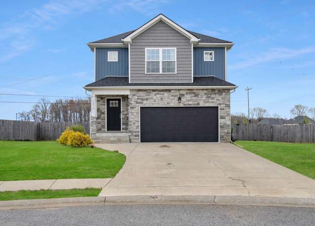 Property at 1213 Ewing Way, Clarksville, TN 37043, 3 beds, 2.5 baths