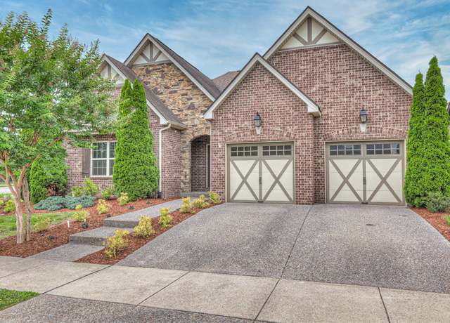 Property at 519 Lingering Way, Hendersonville, TN 37075, 3 beds, 2 baths