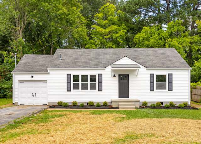 Property at 107 N Saint Marks Ave, Chattanooga, TN 37411, 3 beds, 2 baths