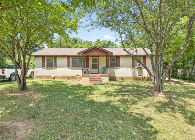 Property at 6621 Longview Dr, Murfreesboro, TN 37129, 3 beds, 1 bath