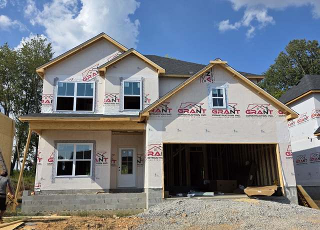 Property at 297 Wesson Dr, Clarksville, TN 37043, 5 beds, 3 baths