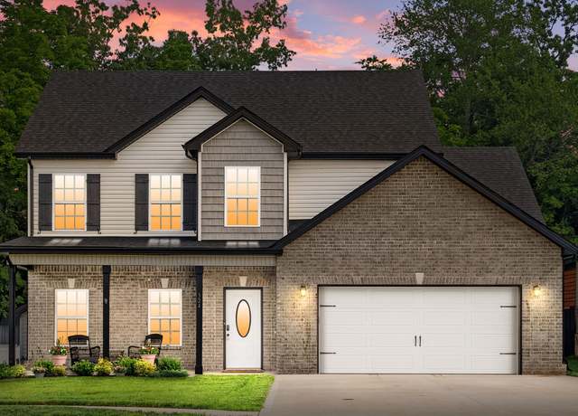 Property at 324 Kildeer Dr, Clarksville, TN 37040, 4 beds, 2.5 baths