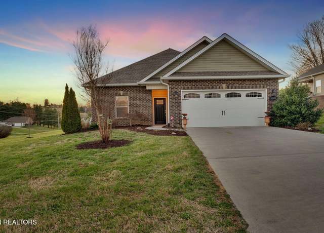 Property at 5003 Vista Ct, Piney Flats, TN 37686, 3 beds, 2.5 baths