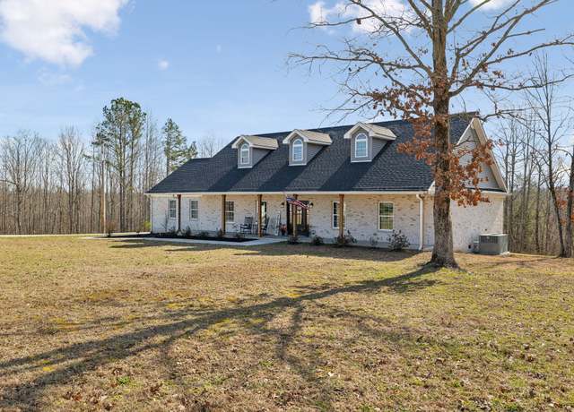 Property at 170 Saddlebrook Dr, Hohenwald, TN 38462, 3 beds, 2.5 baths