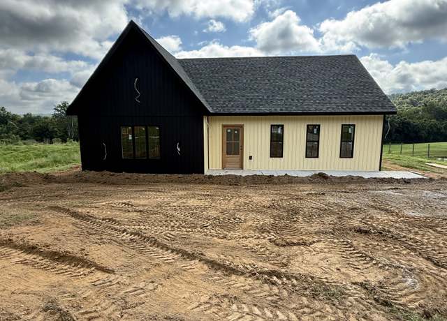 Property at 396 Buckeye Rd, Cumberland City, TN 37050, 3 beds, 2 baths