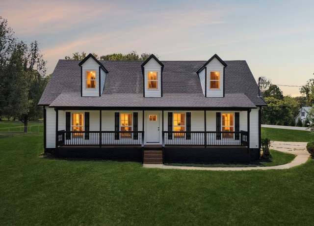 Property at 2438 Sowell Mill Pike, Columbia, TN 38401, 5 beds, 3 baths