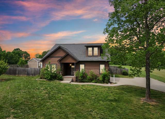 Property at 5652 Hwy 48, Cunningham, TN 37052, 4 beds, 3 baths