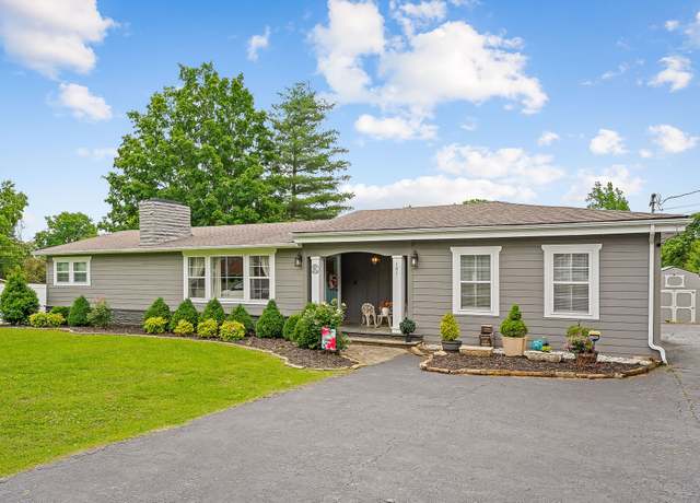 Property at 101 Hillwood Ln, Mcminnville, TN 37110, 4 beds, 2.5 baths