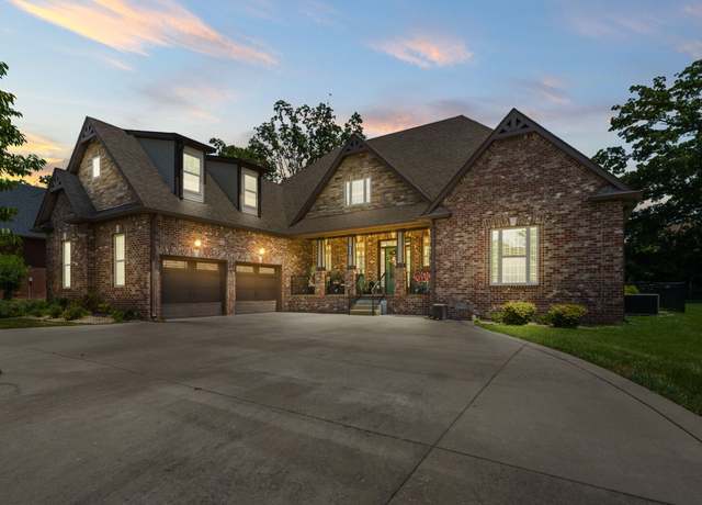 Property at 2955 Prince Dr, Clarksville, TN 37043, 4 beds, 3.5 baths