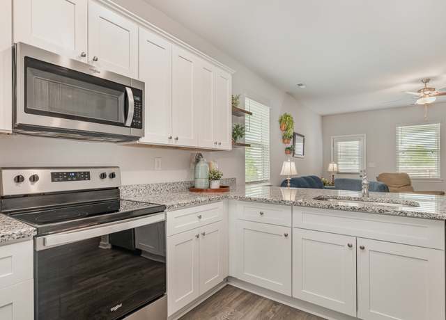 Property at 112 Harvest Cir, Dickson, TN 37055, 3 beds, 2 baths