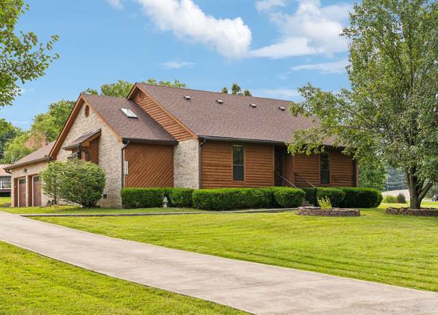 Property at 4200 Mcmahan Hollow Rd, Pleasant View, TN 37146, 3 beds, 2.5 baths