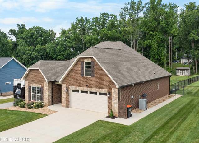 Property at 216 Butterfly Way, Maryville, TN 37801, 3 beds, 2 baths