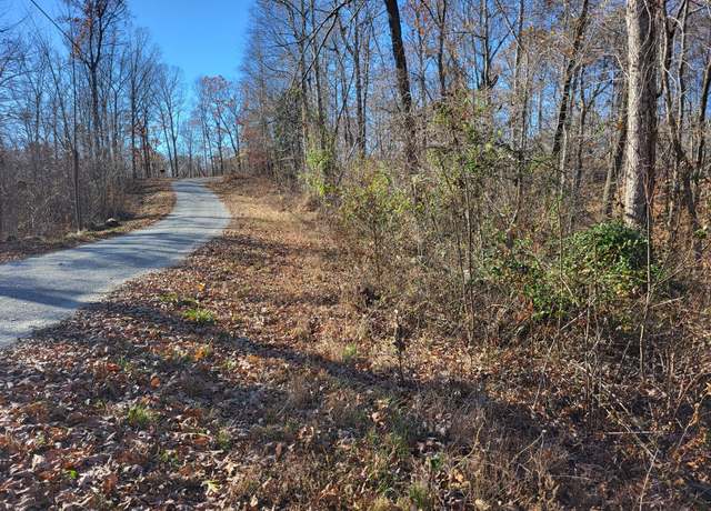 Property at 3 Peachwood Ln, Holladay, TN 38341