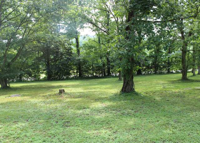 Property at 620 N Commerce Rd, Lebanon, TN 37090