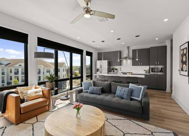Property at 303 31st Ave N #518, Nashville, TN 37203, 2 beds, 2 baths