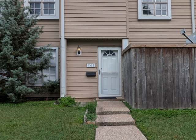 Property at 703 Granville Rd, Franklin, TN 37064, 2 beds, 1.5 baths
