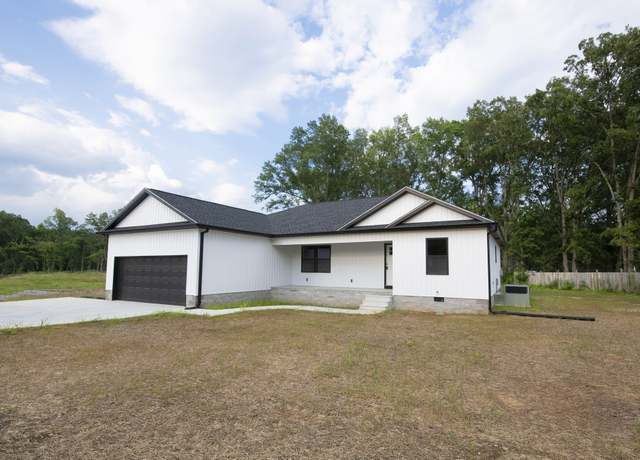 Property at 116 Carter Blake Rd, Tullahoma, TN 37388, 3 beds, 2 baths