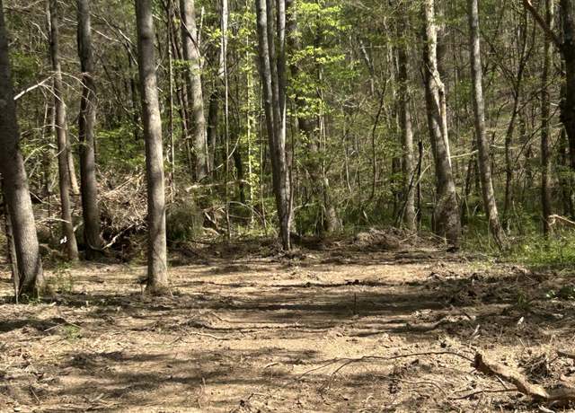 Property at 820 Lucas Rd, Dickson, TN 37055