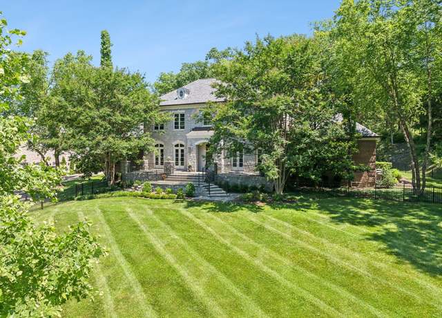 Property at 1810 Tyne Blvd, Nashville, TN 37215, 5 beds, 6 baths