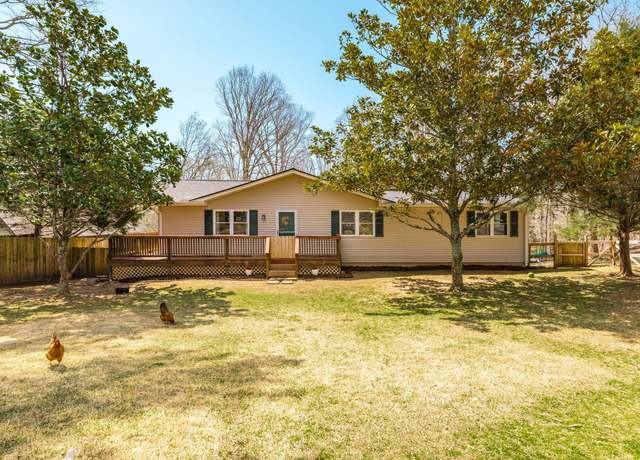 Property at 1114 Kingston Springs Rd, Kingston Springs, TN 37082, 3 beds, 2 baths