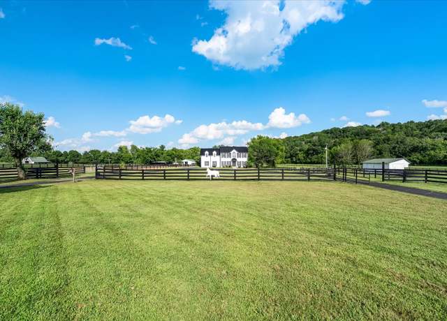 Property at 2359 Lewisburg Pike, Franklin, TN 37064, 3 beds, 2.5 baths