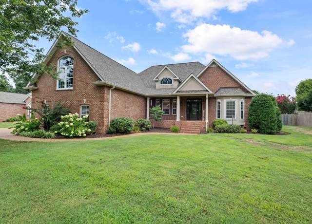 Property at 304 Barton Ferry Ct, Lebanon, TN 37087, 3 beds, 2.5 baths