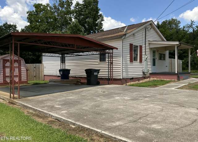 Property at 102 County Farm Rd, Maryville, TN 37801, 2 beds, 1 bath