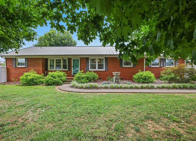 Property at 108 Van Buren St, Mcminnville, TN 37110, 3 beds, 2 baths