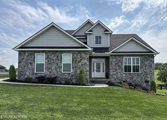 Property at 103 Eva Way, Maryville, TN 37801, 3 beds, 2.5 baths
