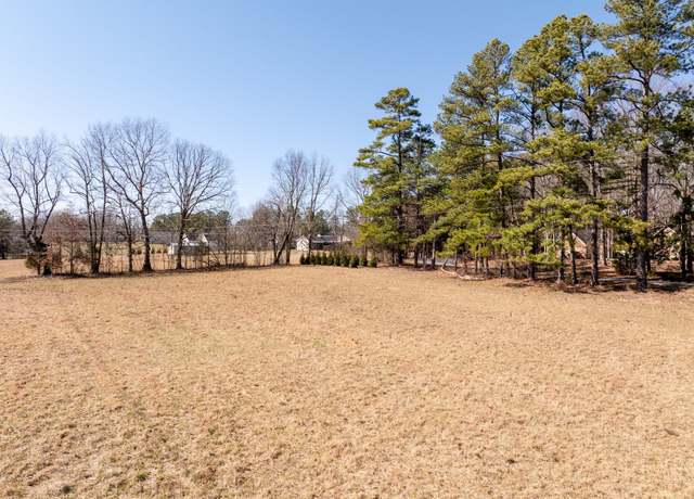 Property at 4 Old Pond Ln, Dickson, TN 37055