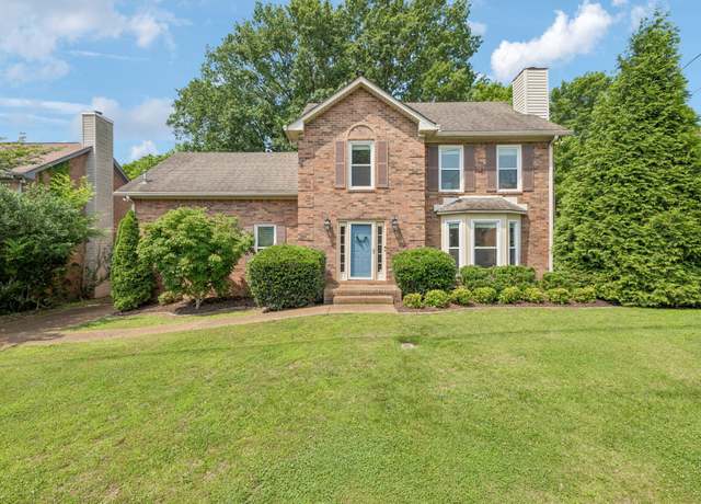 Property at 6845 Collinswood Dr, Nashville, TN 37221, 3 beds, 2.5 baths