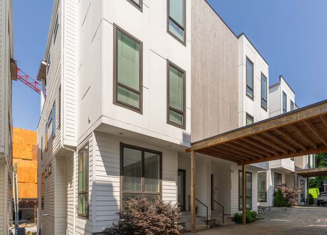 Property at 2725 Westwood Dr Unit D, Nashville, TN 37204, 4 beds, 4.5 baths