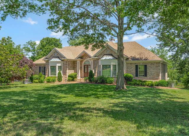 Property at 906 Quail Valley Dr, Brentwood, TN 37027, 5 beds, 5.5 baths