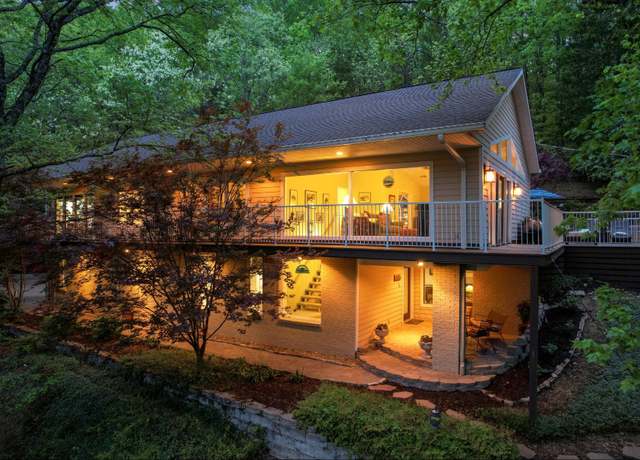 Property at 6607 Ormond Dr, Nashville, TN 37205, 4 beds, 3 baths