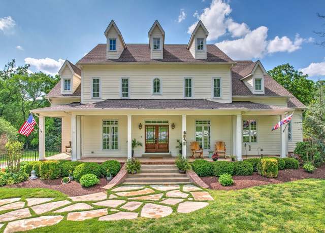 Property at 4613 General Lowrey Dr, Nashville, TN 37215, 5 beds, 7.5 baths