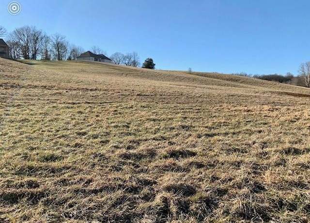Property at 705 Blue Water Dr, Cookeville, TN 38506