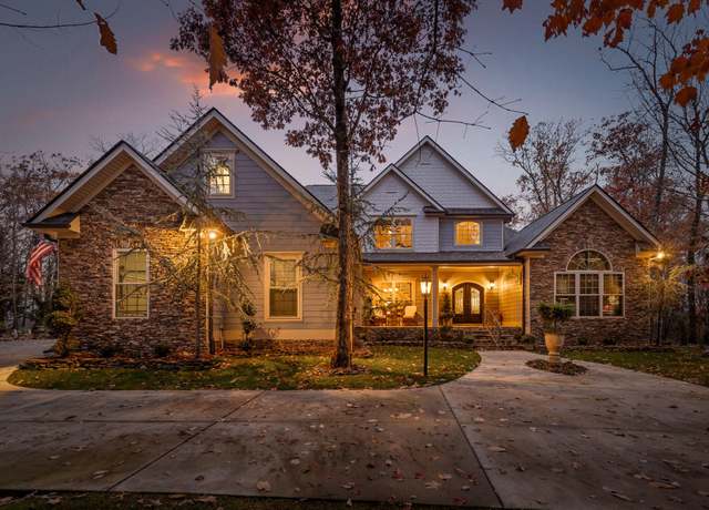 Property at 697 N Stewart Ln, Rising Fawn, GA 30738, 4 beds, 5 baths