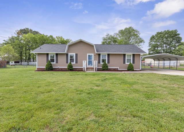 Property at 109 Stanfill Dr, Columbia, TN 38401, 3 beds, 1 bath