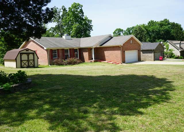 Property at 220 Millstone Cir, Clarksville, TN 37042, 3 beds, 2 baths