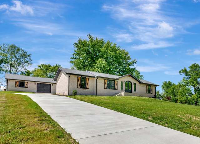 Property at 120 E Boiling Springs Rd, Portland, TN 37148, 3 beds, 2 baths