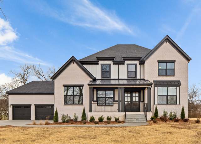 Property at 2736 Hartsville Pike, Castalian Springs, TN 37031, 3 beds, 3 baths