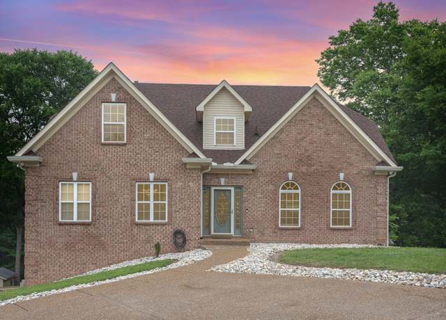 Property at 1245 Ben Hill Blvd, Nolensville, TN 37135, 5 beds, 3.5 baths